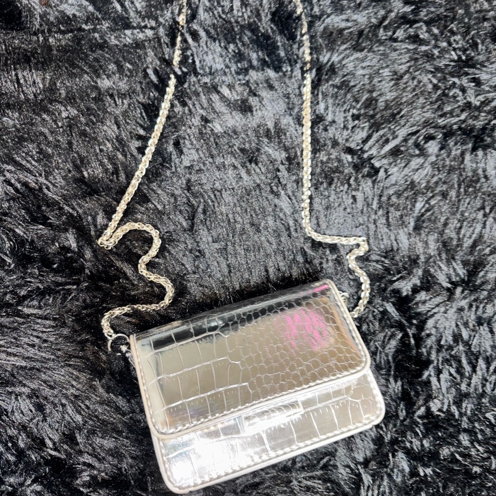 Silver Croc-Embossed Chain Shoulder Bag